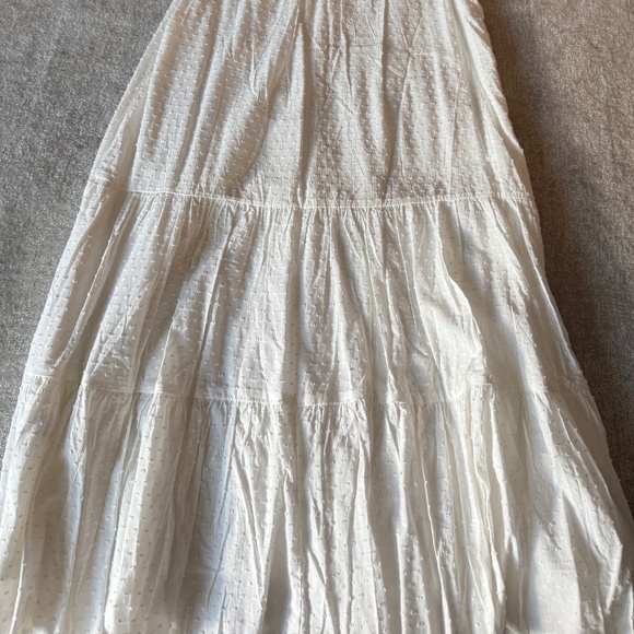 White Sundress - Picture 4 of 7